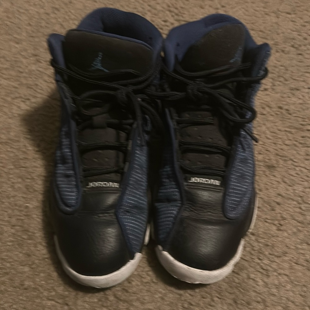 Size 3 Air Jordan 13, blue and black in color